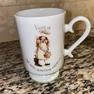 Vintage, porcelain mug Holly Hobbie 1975